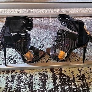 BLACK PATENT LEATHER